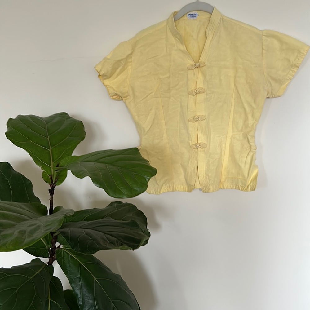Vintage 100% Silk Short sleeve shirt from Cambodia